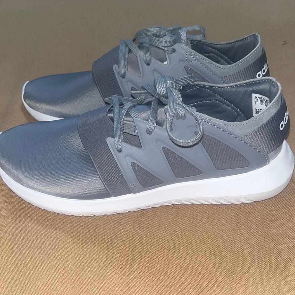 Adidas - Tubular Viral - Athletic Shoes - Gray - Women's size 7 barely worn